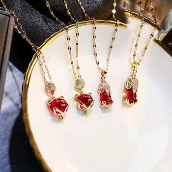 Винтажный кулон с красным камнем, ожерелье из титановой стали, Женская универсальная бесцветная ювелирная цепочка-ошейник с лисой