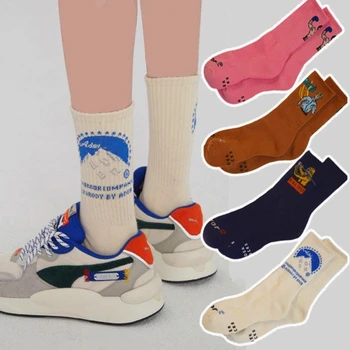1 пара хлопчатобумажных женских носков в стиле хип-хоп, Корейская геометрическая новинка, Harajuku, Девушка с улыбающимся лицом, Леди, Счастливая, катающаяся на коньках, Шахматная доска, Забавные носки